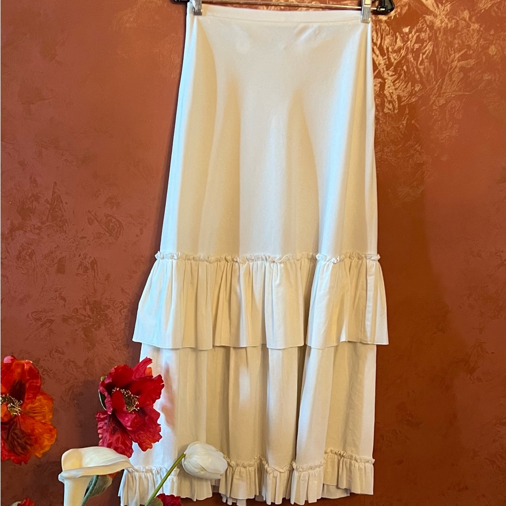 Chic Cream Tiered Maxi Skirt